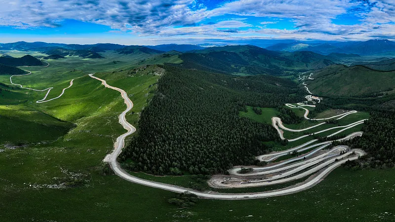 阿禾公路