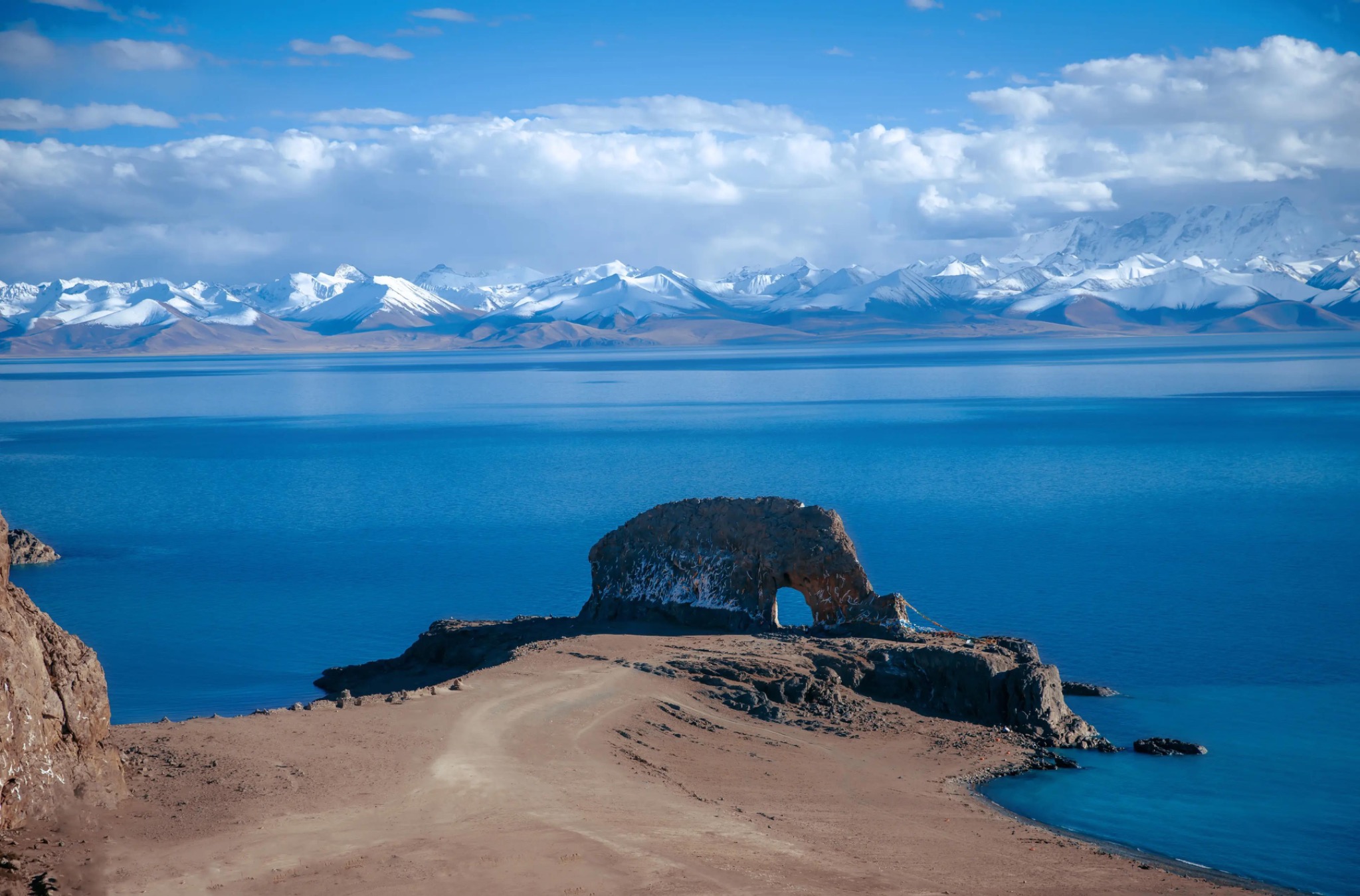 納木措聖象天門