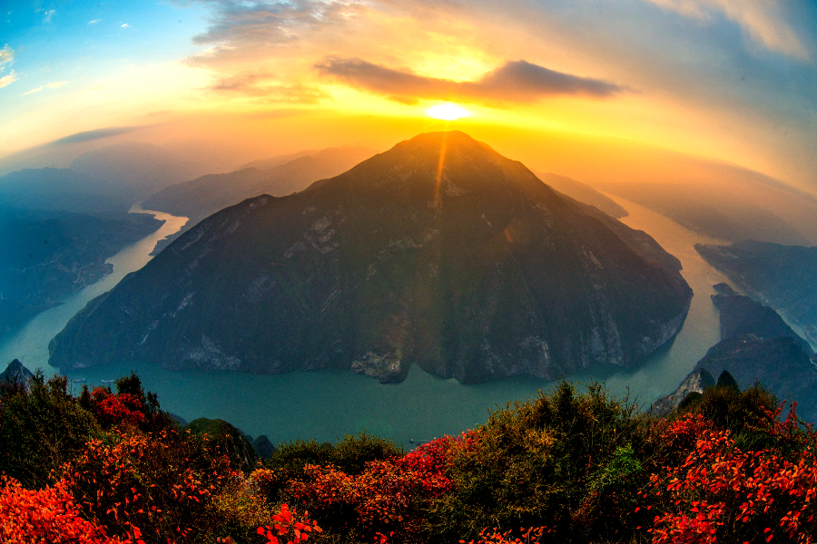 三峽之巔