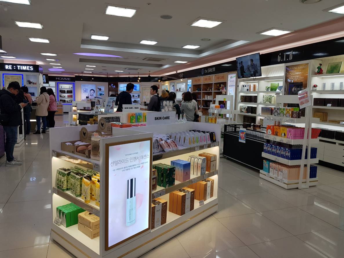 韓國人氣彩妝保養品名店